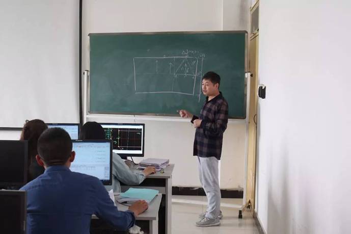 说明: https://mmbiz.qlogo.cn/mmbiz_jpg/F81FGBUeIsTn3Jt25Q4Amv6AcnBw8g1AJ8usSM9UGLjuYdCPTia2SPCMxZNGrR2FEgROibWRvJB6AcwHPwzGDYpA/0?wx_fmt=jpeg